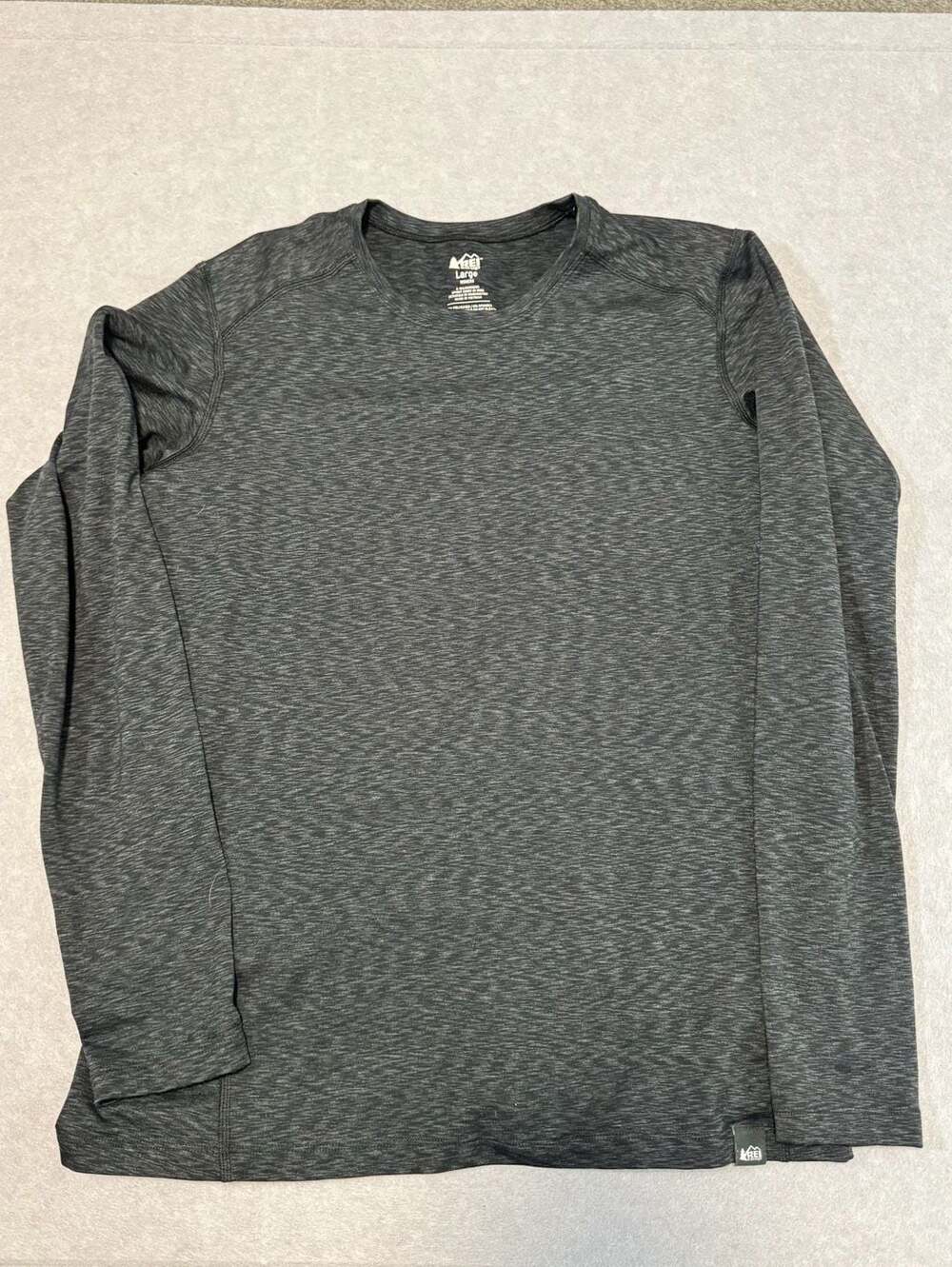 REI Co-op Womens Large Top Midweight Base Layer Crew Long Sleeve Black Gray